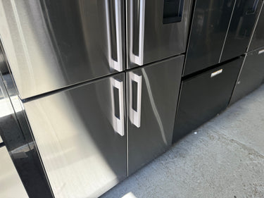 Factory second Fisher & Paykel 538L Quad Door Frost Free Refrigerator Stainless Steel Model: RF605QDUVX2 - Second Hand Appliances Geebung